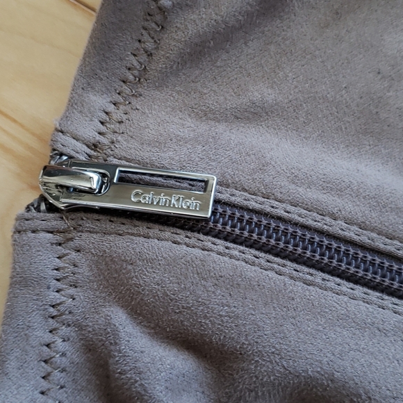 Calvin Klein boots - Picture 7 of 9